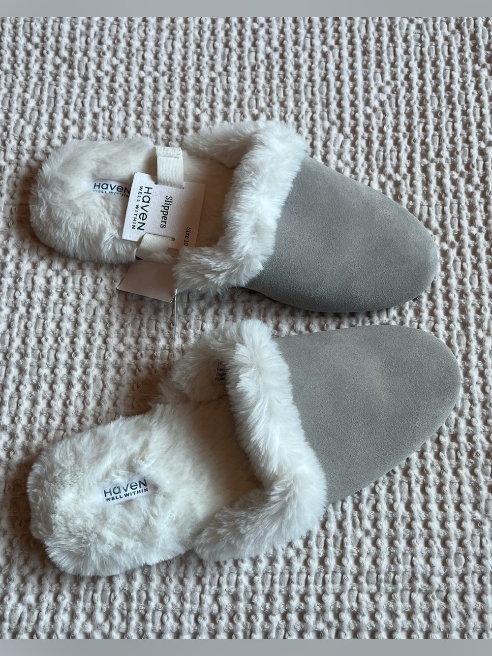 Haven Well Within Grey Suede Faux Fur Slippers Size 10